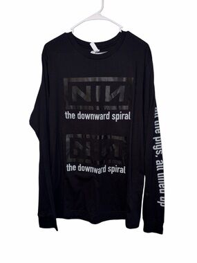 Nine Inch Nails The Downward Spiral Long Sleeve Graphic T-Shirt Size Large